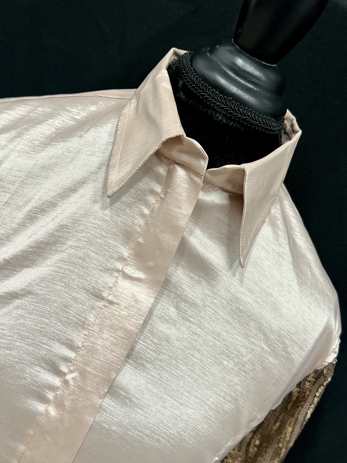 Stretch Taffeta Champagne Lace Sleeves
