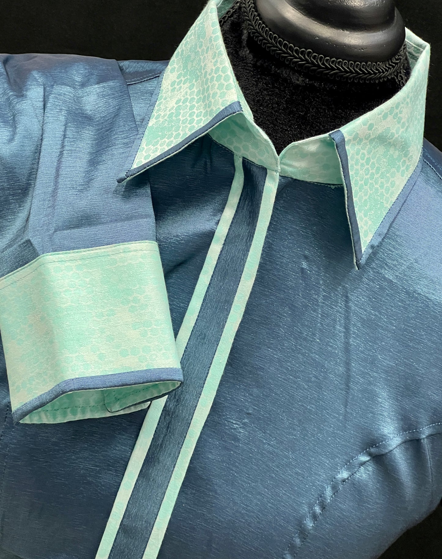 Stretch Taffeta Ocean blue Minty Accent