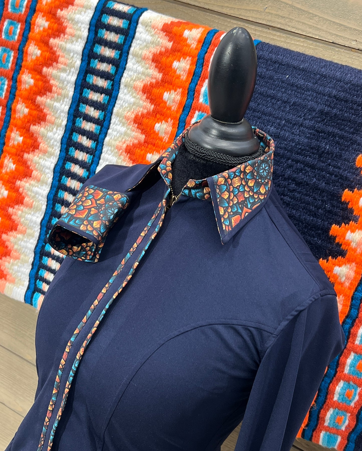 Radiant Accent Navy N Rust