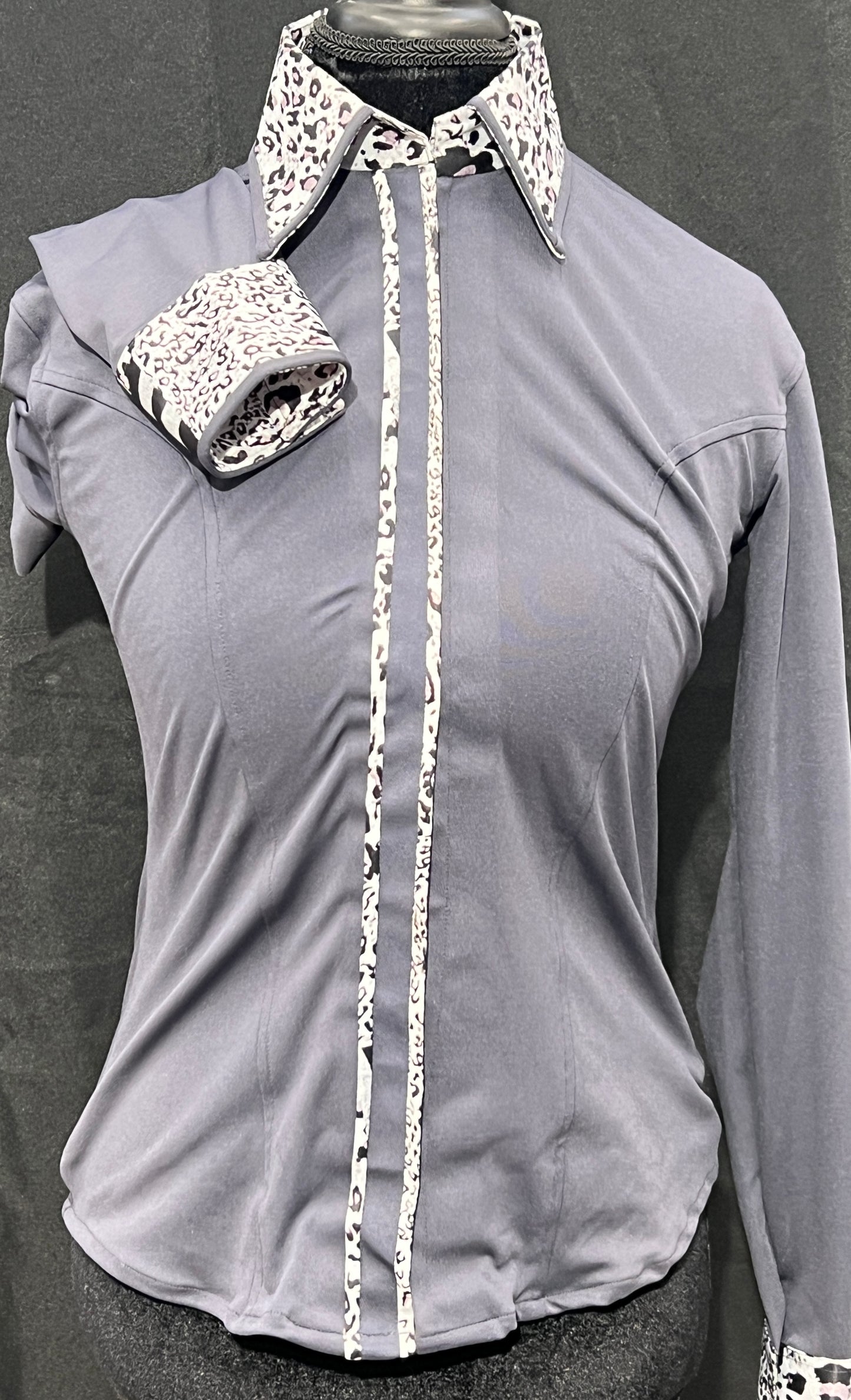 Radiant Accent Charcoal Snow Leopard