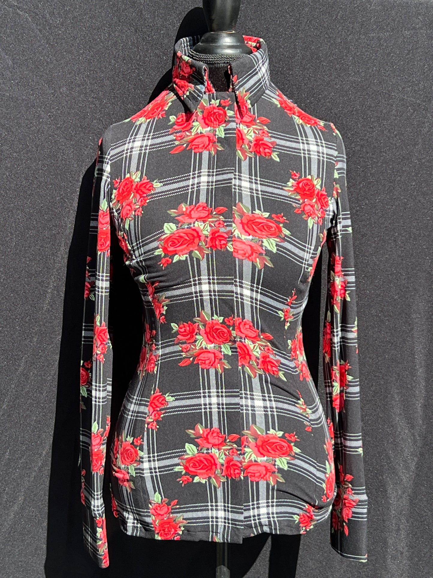 Retro Rose Light Weight Fitted Shirt