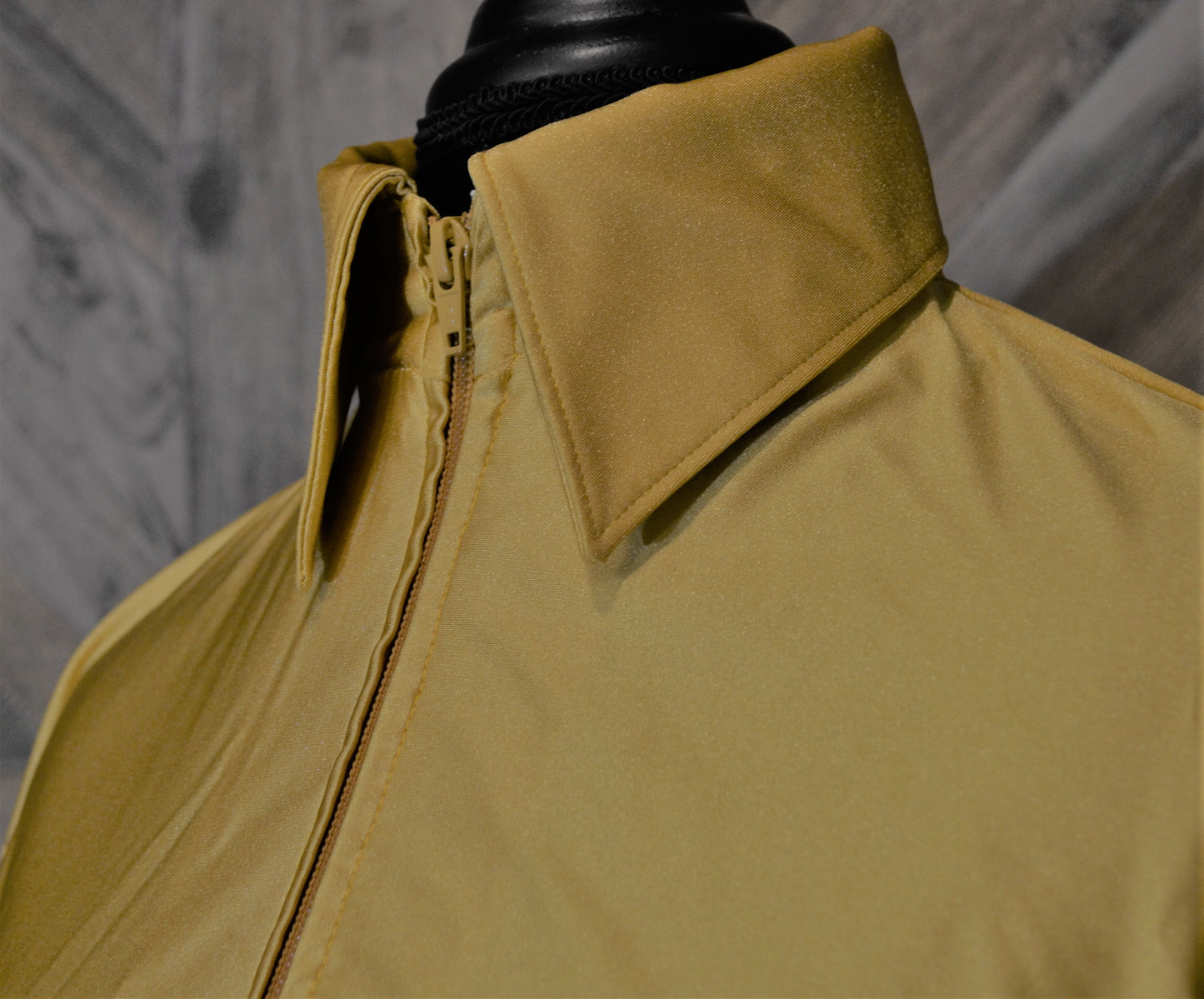 SS Gold Fitted Zip Up - Show Stoppin'